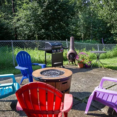 The Mint Cottage With Garden